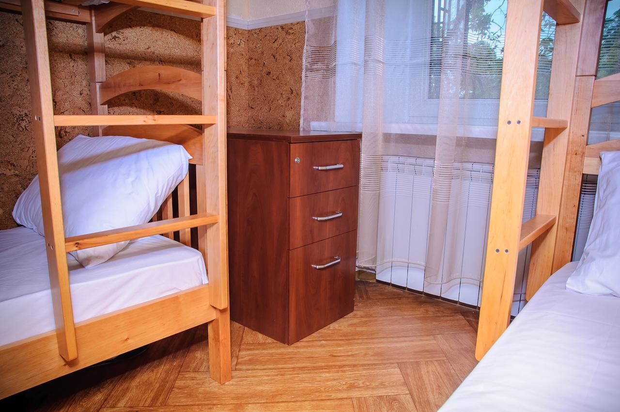 Хостелы Golden Globus Hostel Киев-18