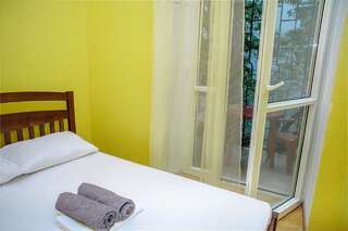 Хостелы Golden Globus Hostel Киев Бюджетный двухместный номер с 1 кроватью-2