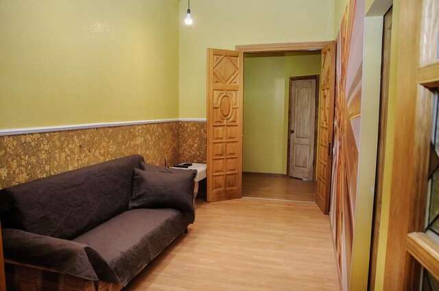 Хостелы Golden Globus Hostel Киев-10